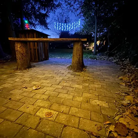 Apartment Latoria Vendeghaz Latorpusztan, A Buekk Sziveben Saly